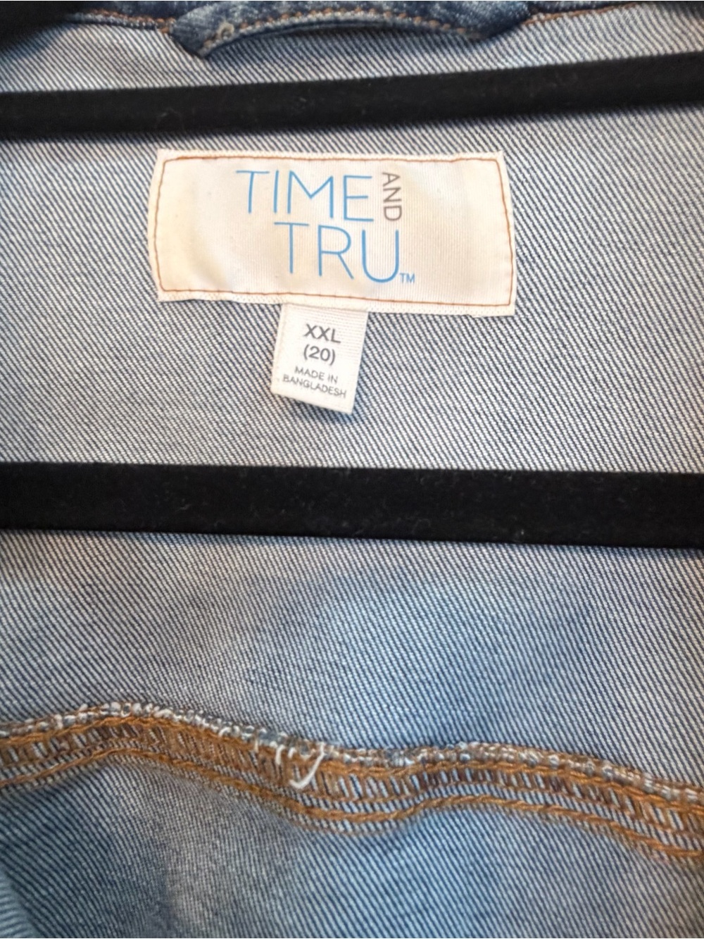 Classic Blue Jean Jacket - Picture 3 of 9
